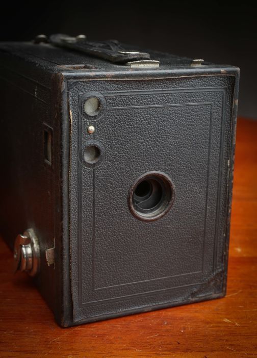 Kodak Brownie N°2 Model F & Goldy 6 x 9