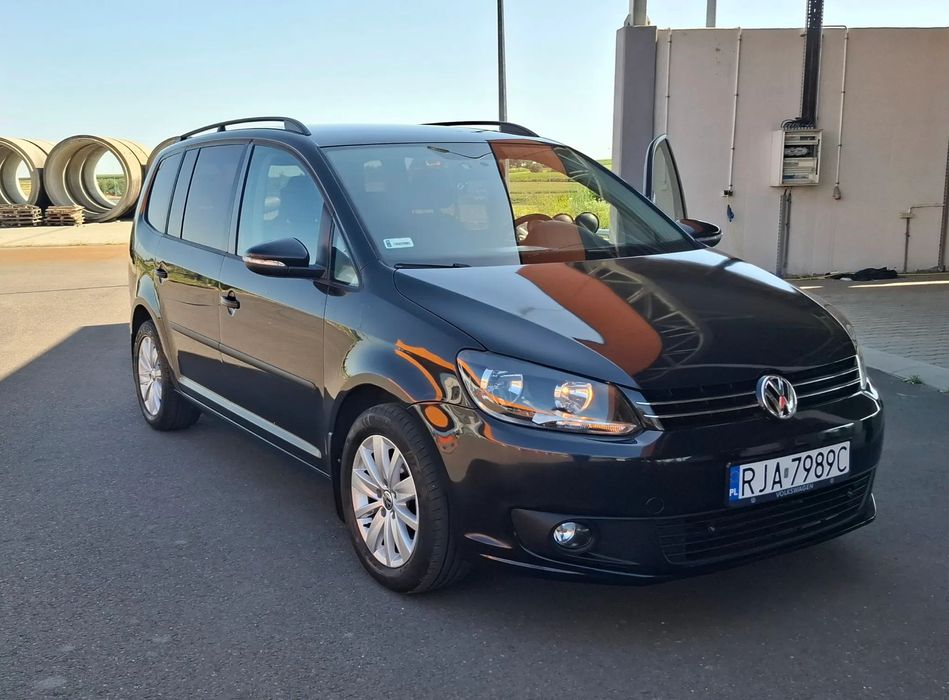 Volkswagen Touran Volkswagen Touran, 2012, DSG, 1.6 TDI
