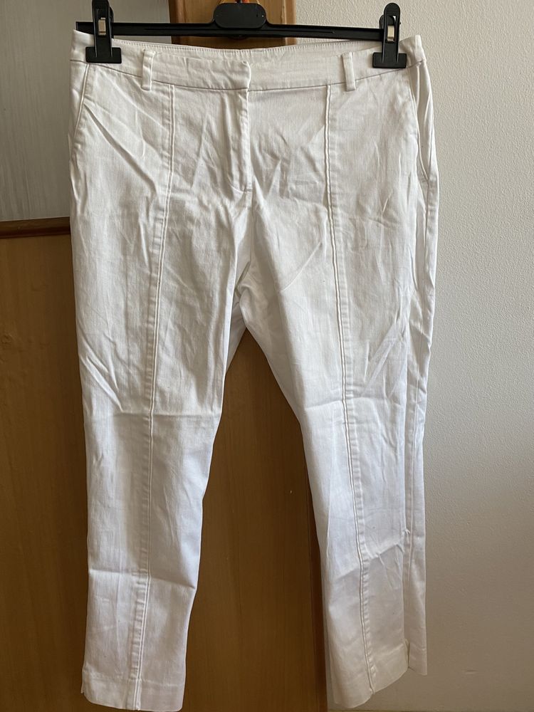 Biale spodnie r 38