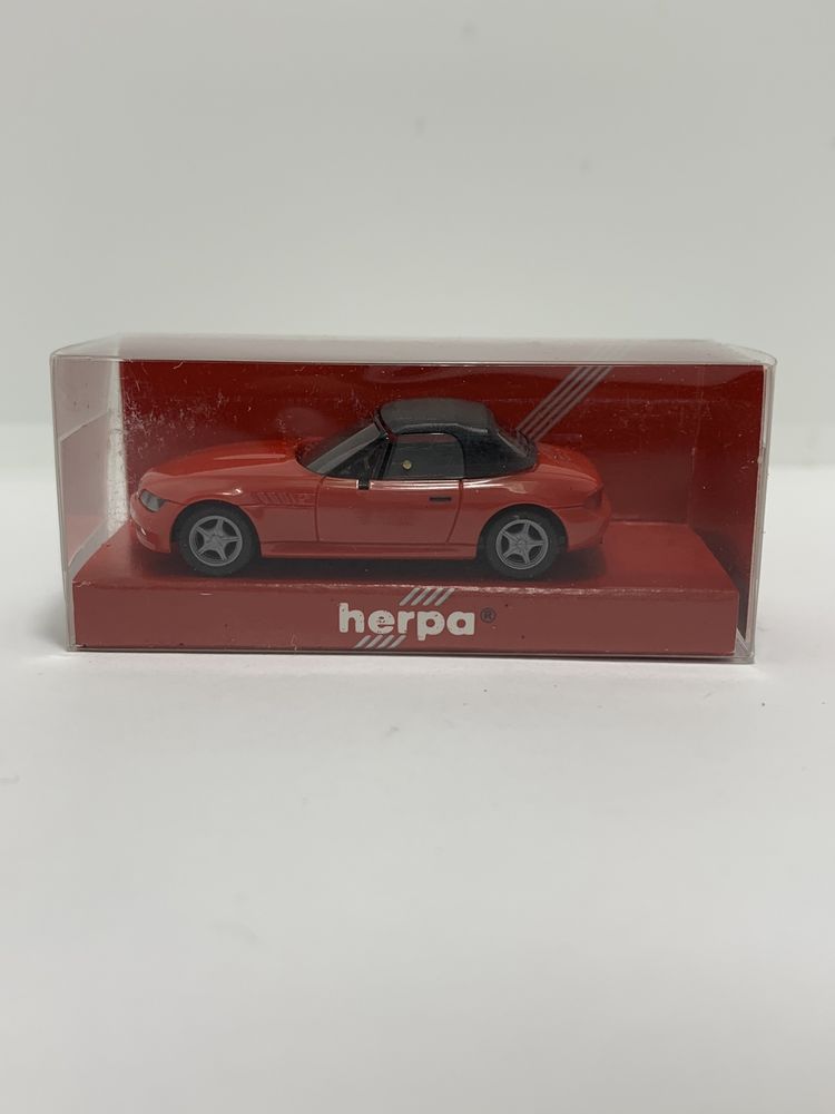 BMW Z 3 Cabrio da marca Herpa escala 1/87