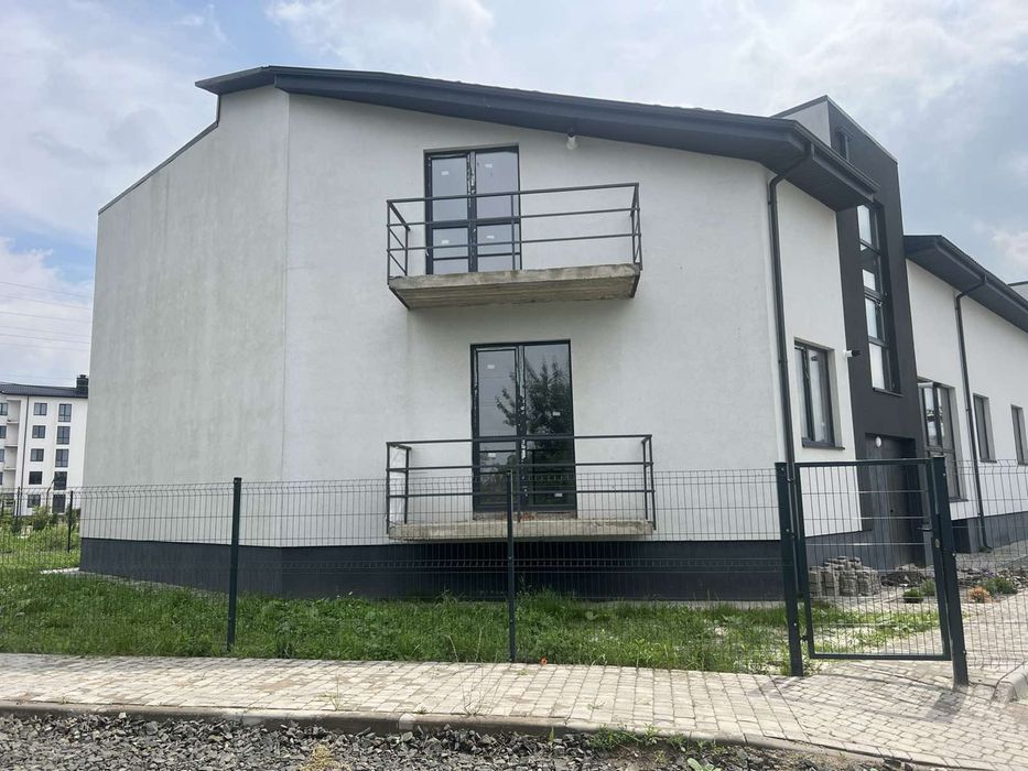 Продаж однокімнатної в Струмівці