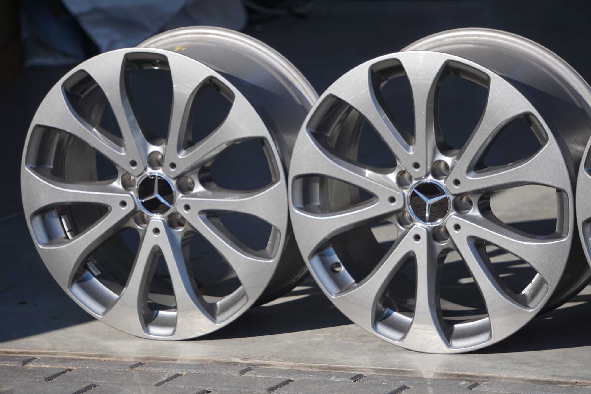 Alufelgi oryginał Mercedes GLC 5x112 8Jx18 et38 cb66,6 ładny stan