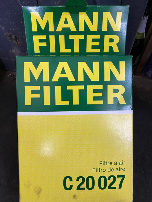 Фільтр повітряний Mann C20028/C20027 BMW