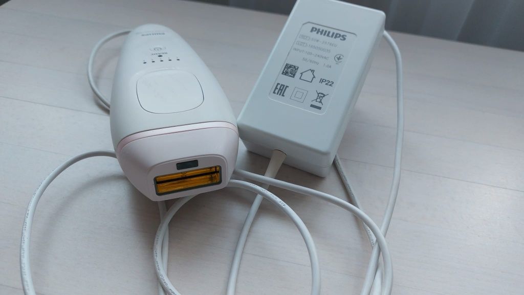 Świetny depilator - epilator Philips Lumea