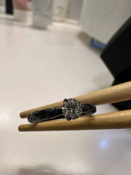 Pierścionek z diamentem 0.34ct GIA VVS2 F srebro oksydowane unikat