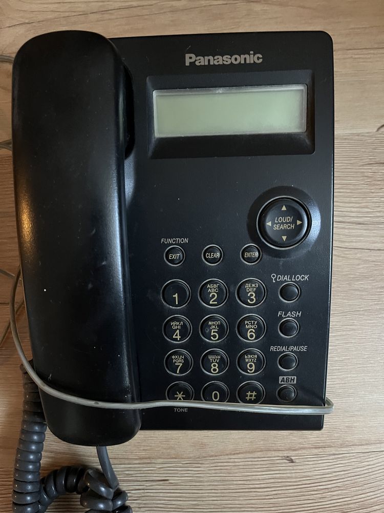 Телефон Panasonic KX-TS2351UAB