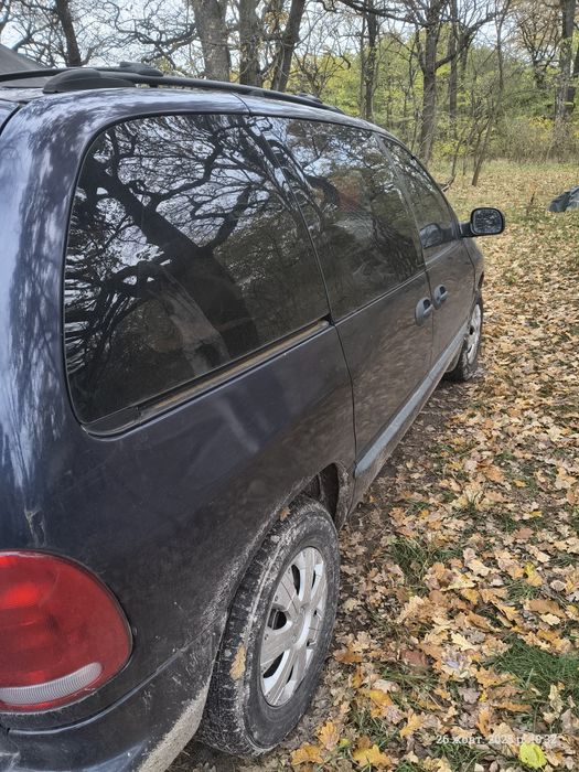 Додж рам-ван караван 2.5 турбо-дизель  1999 року. Обмін .