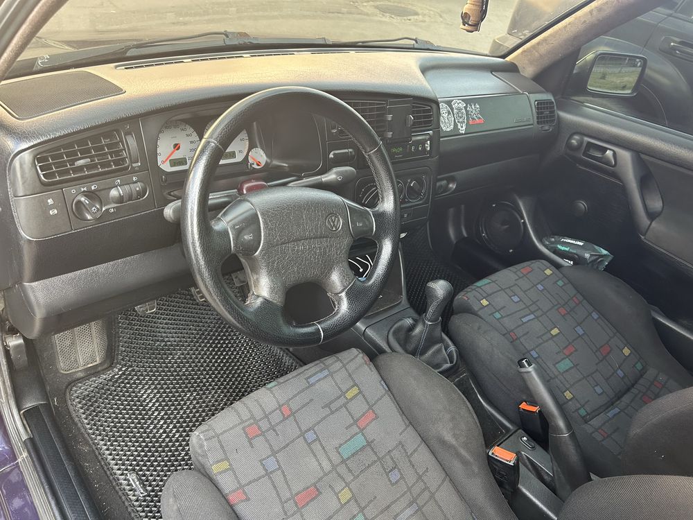 Volkswagen Golf 1995 III покоління/Тур 1Н • 1.6 МТ (101 к.с.)