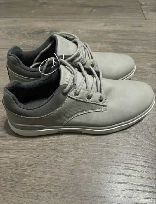 Кросівки на підлітка.40р