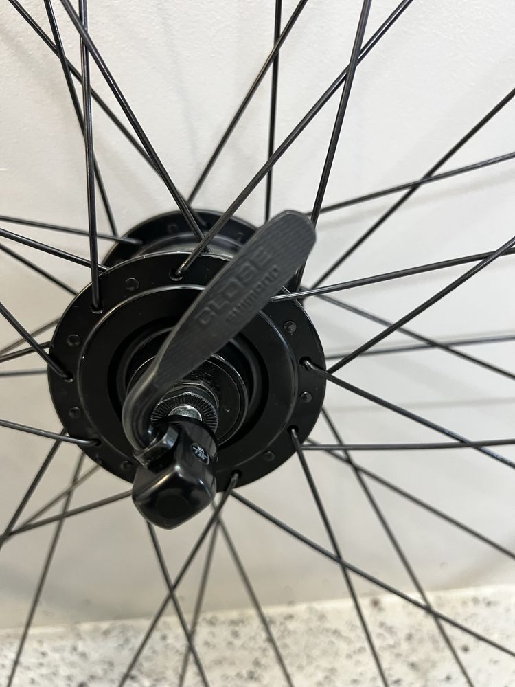 Koło 28” 700C prądnica dynamo Shimano DH-3N30 6V 3W QR