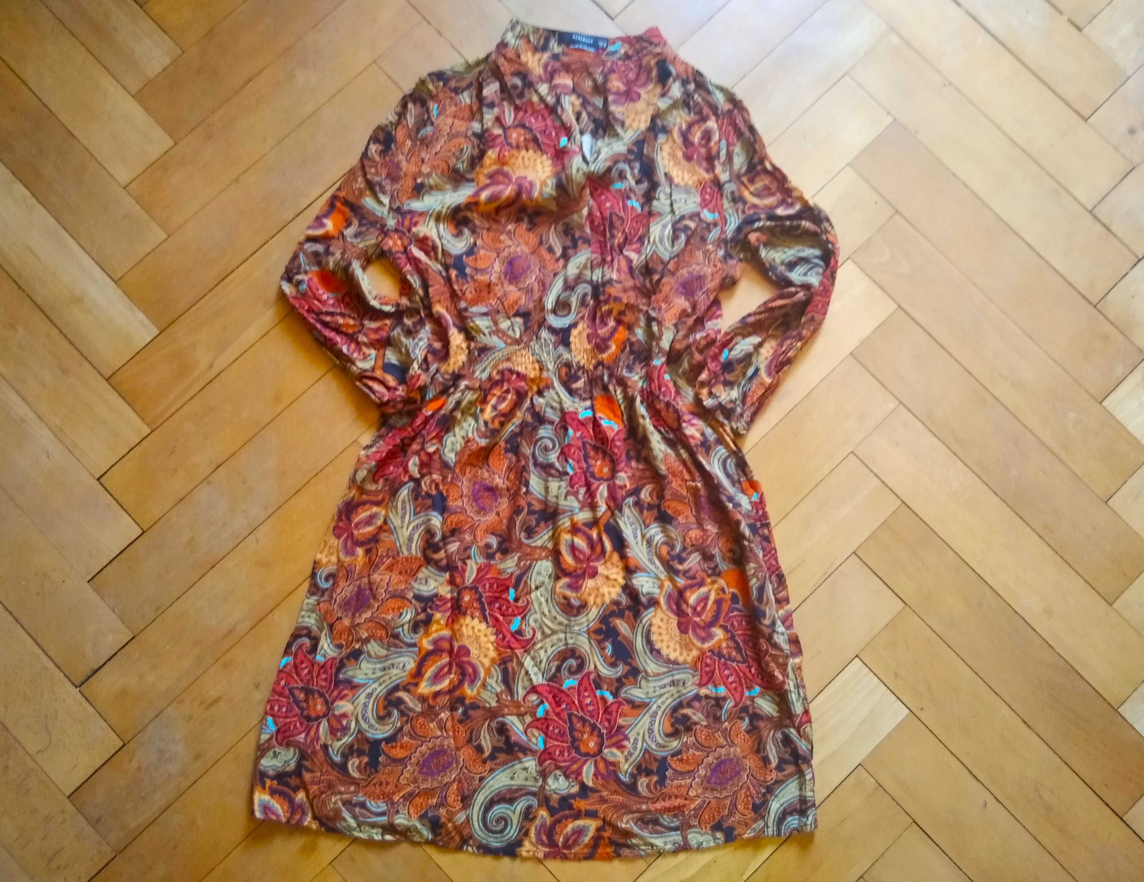 Sukienka kolorowa Reserved r. 42