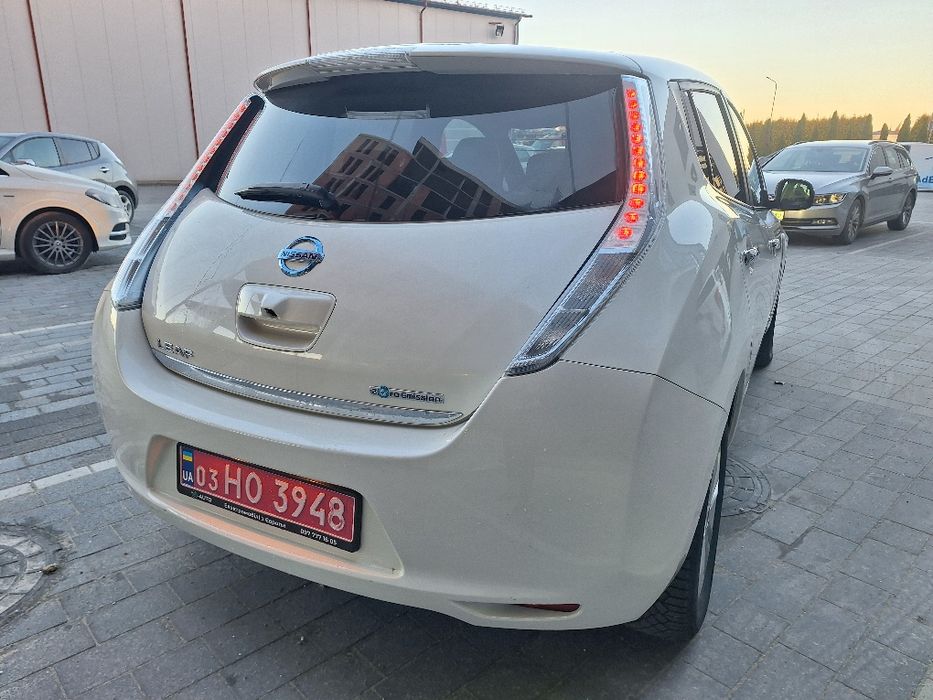 Nissan Leaf 24kWt, продаться авто - електромобіль,