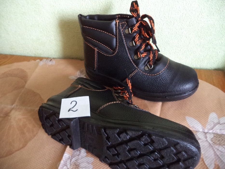 Ботинки и туфли рабочие новые, спецобувь размер 39 и 40, пр-во Украина