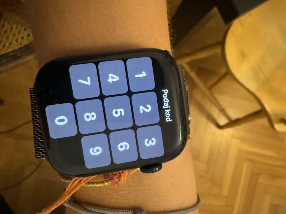 Apple watch 7 z możliwością esim i dwoma paskami