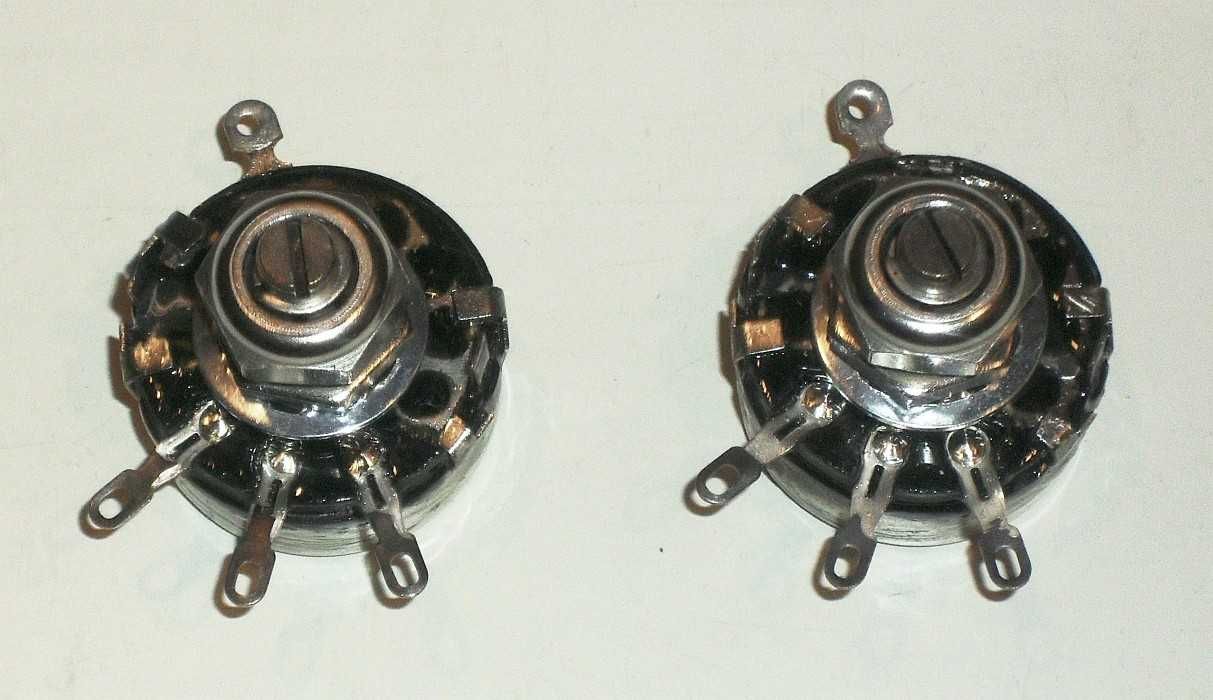 UNITRA TELPOD SP-2.2, 2 x Potencjometr obrotowy 2.2 kΩ typu A 2 W, PRL