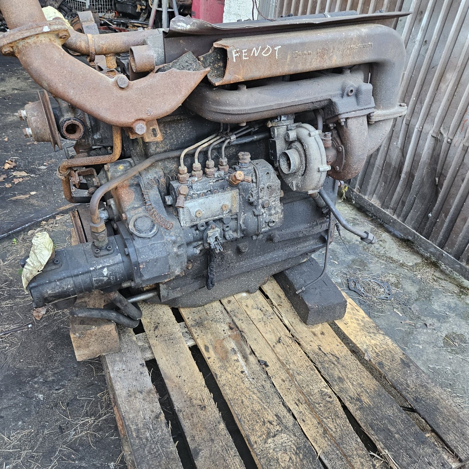 Silnik Fendt 309. Mwm Td 226-4