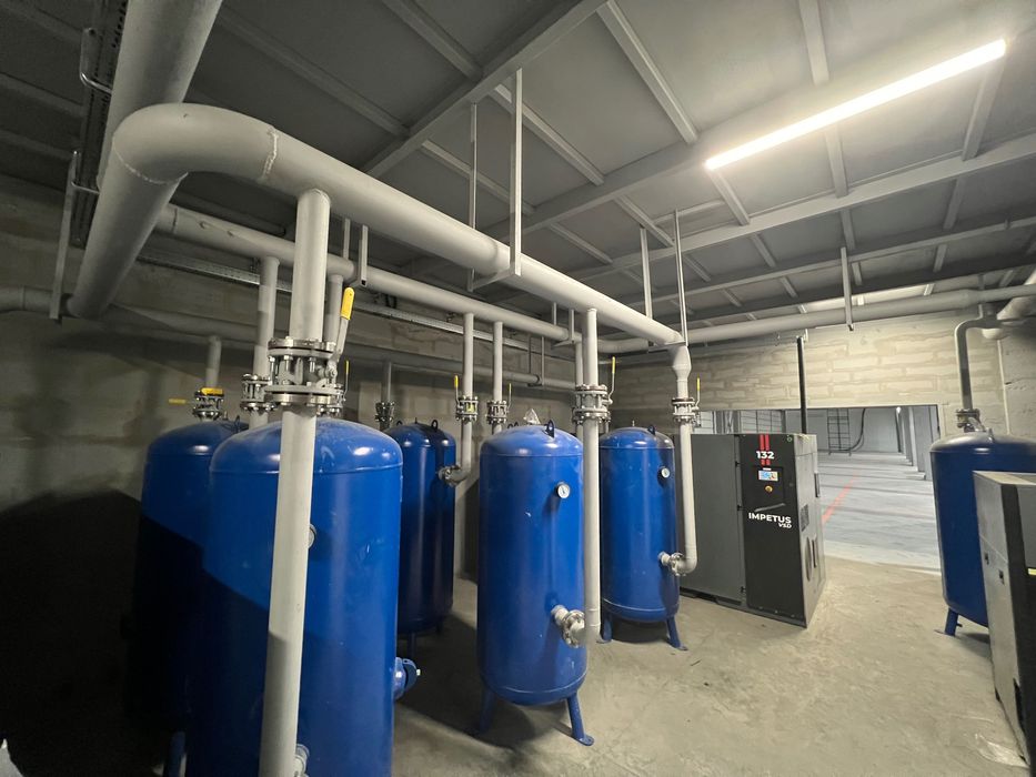 Зварювальник. Сварщик. Бригада сварщиков. Послуги.