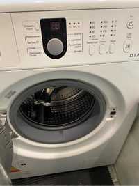 Вузька пральна машина SAMSUNG WF8598NMW9