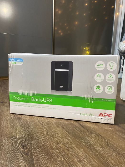 ДБЖ APC Back-UPS 1600VA/900 watt (BX1600MI-GR)