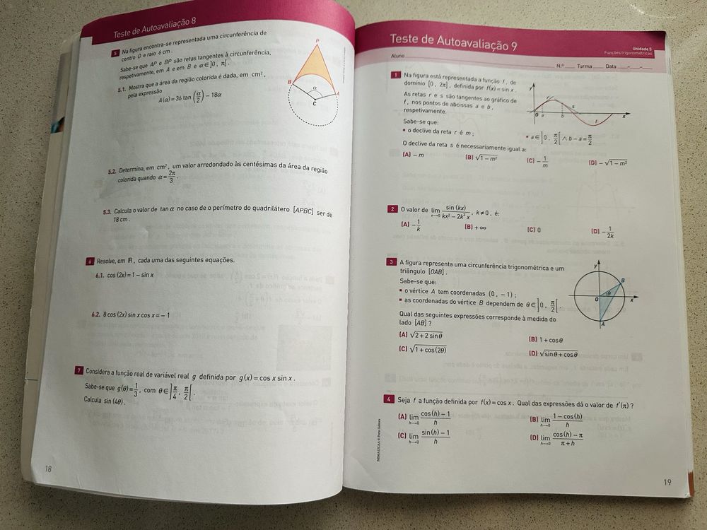 Caderno prático e de autoavaliação Matemática A “NOVO ESPAÇO” 12.º ano