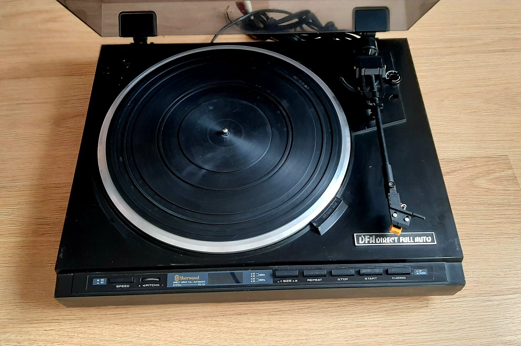 gramofon SHERWOOD PD-704 Full Automat Vintage !!