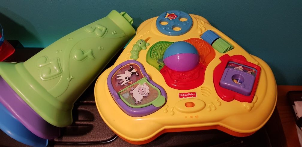 Stoliczek fisher price muzyczny edukacyjny