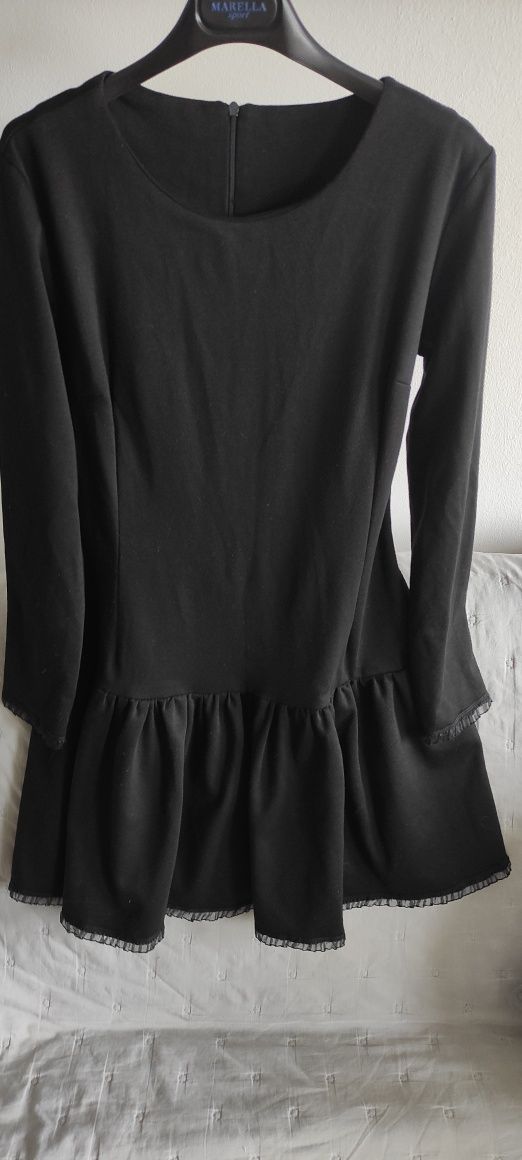 Sukienka czarna rozniar M / 38