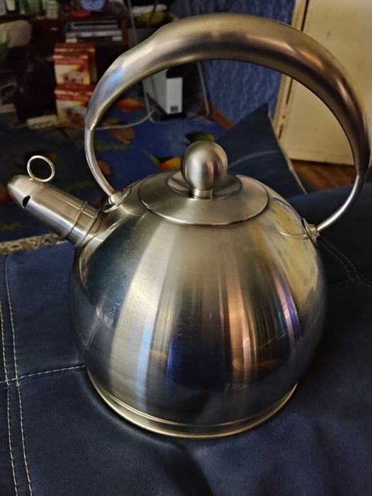 Чайник MAESTRO 3/0 л с свистком новый в упаковке