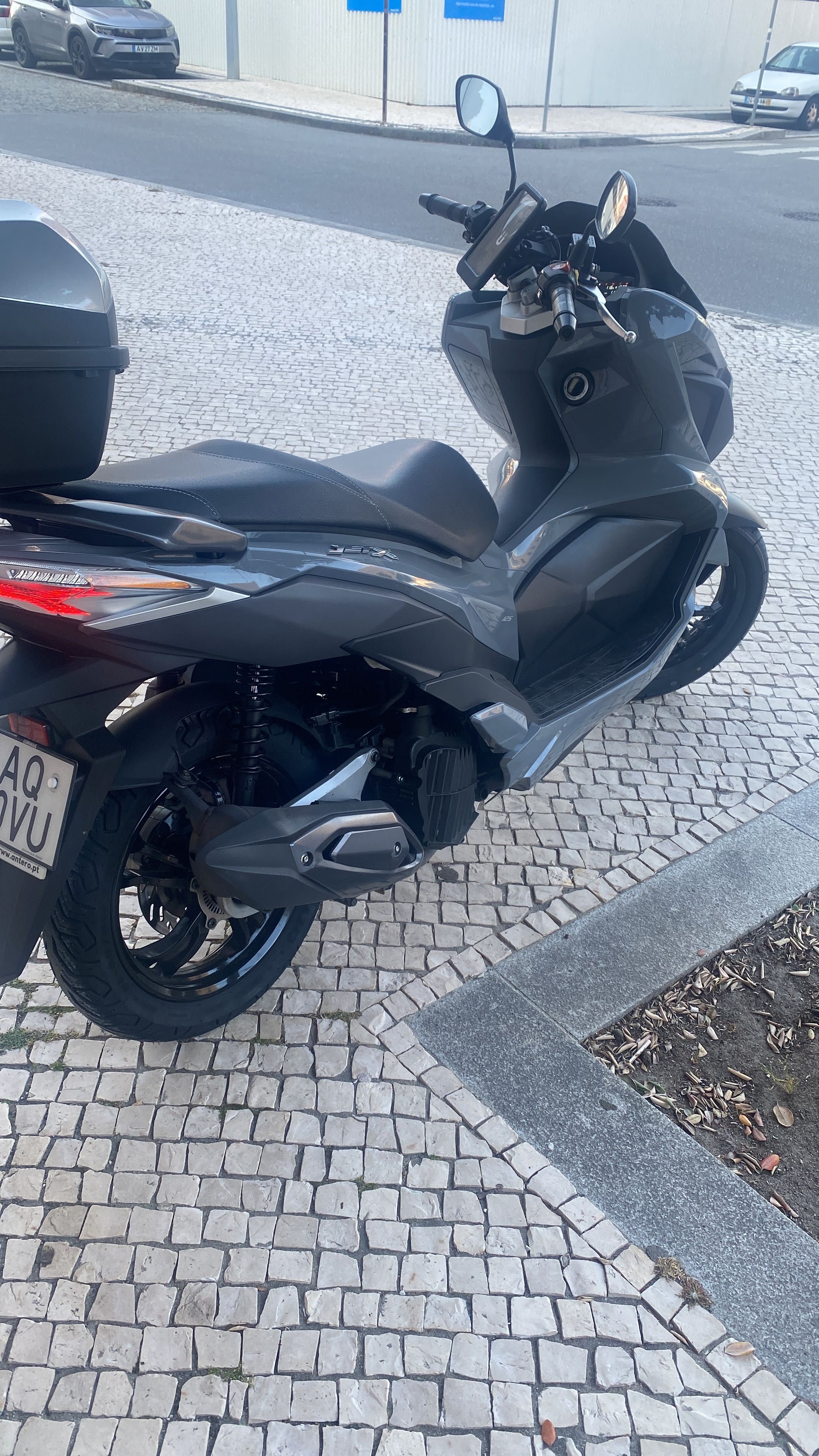 Jet X 125 TROCO POR CARRO de valor equivalente ou parecido