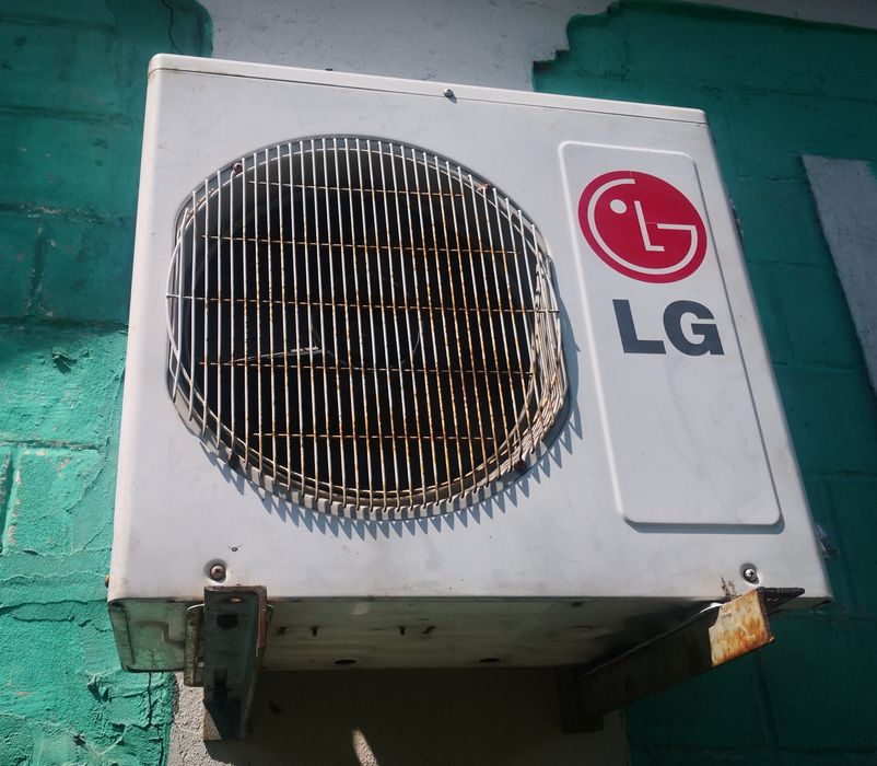 Кондиционер LG, рабочий.