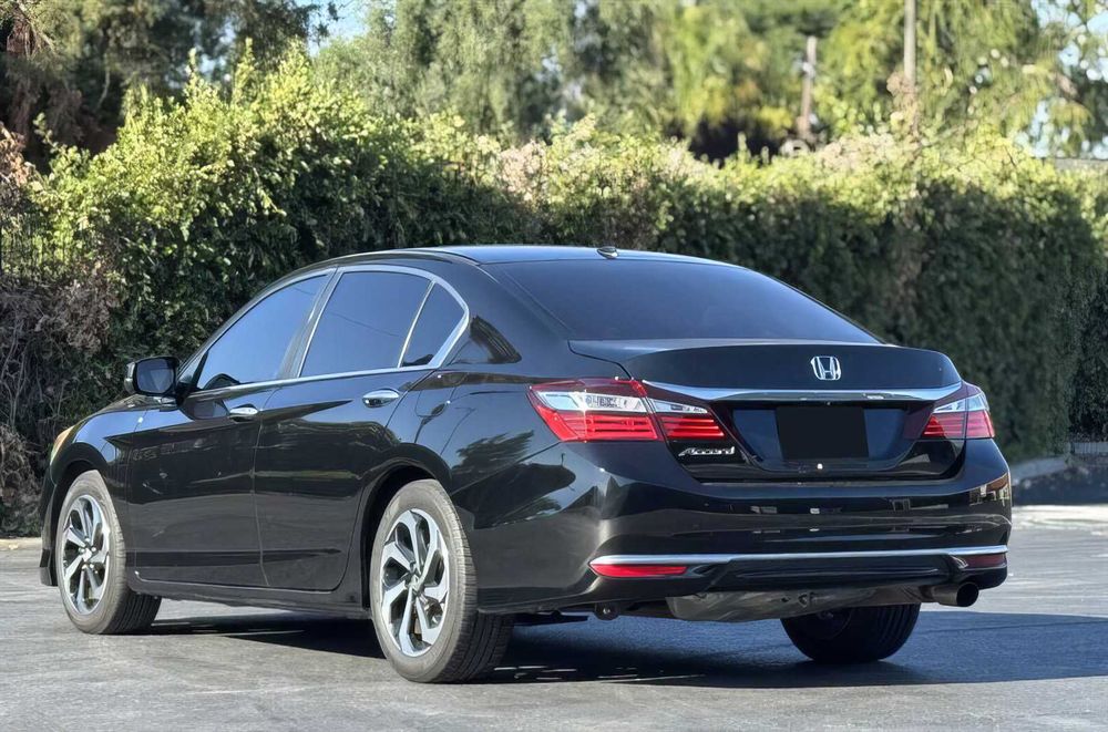 Honda Accord EX-L      2016