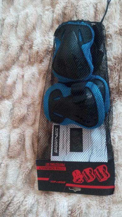 Zestawy ochraniaczy Sportvida SV-KY0005 black/blue S