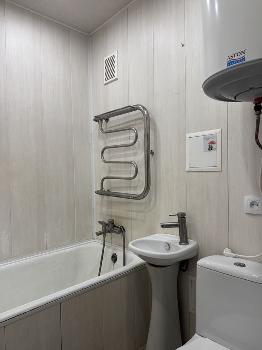 Продам 2 к квартиру в Приднепровске