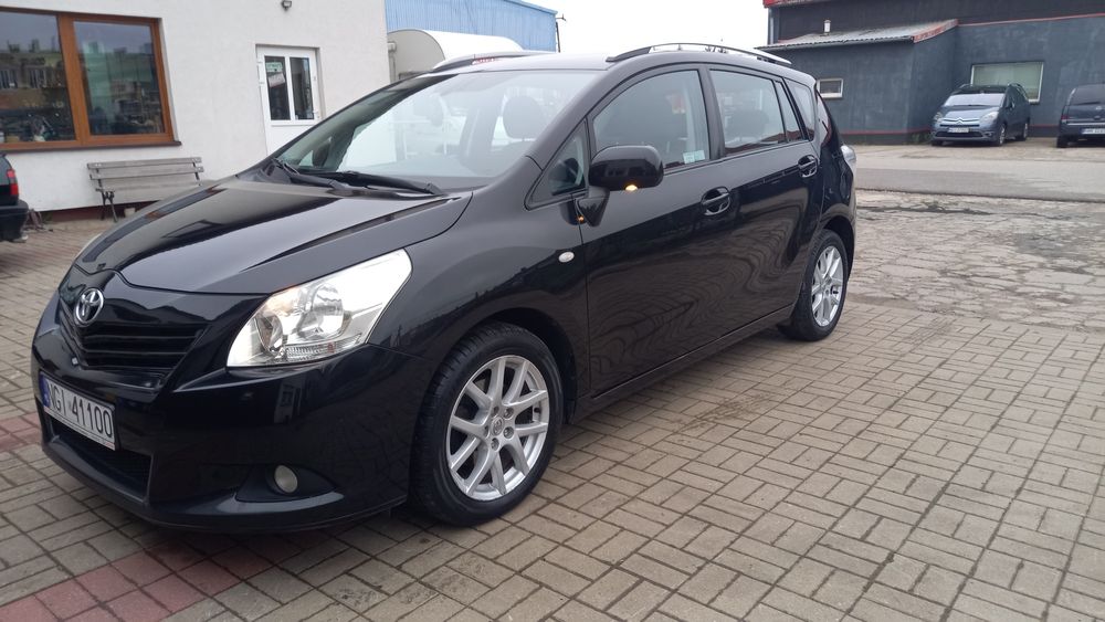 TOYOTA VERSO 1,8  Automat