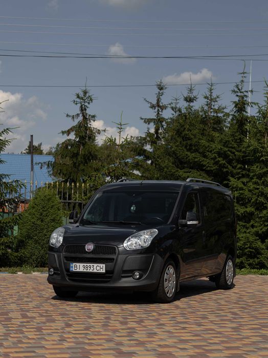 Вантажний автомобіль Fiat Doblo Maxi 2012