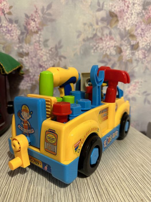 Машинка конструктор Hola toys