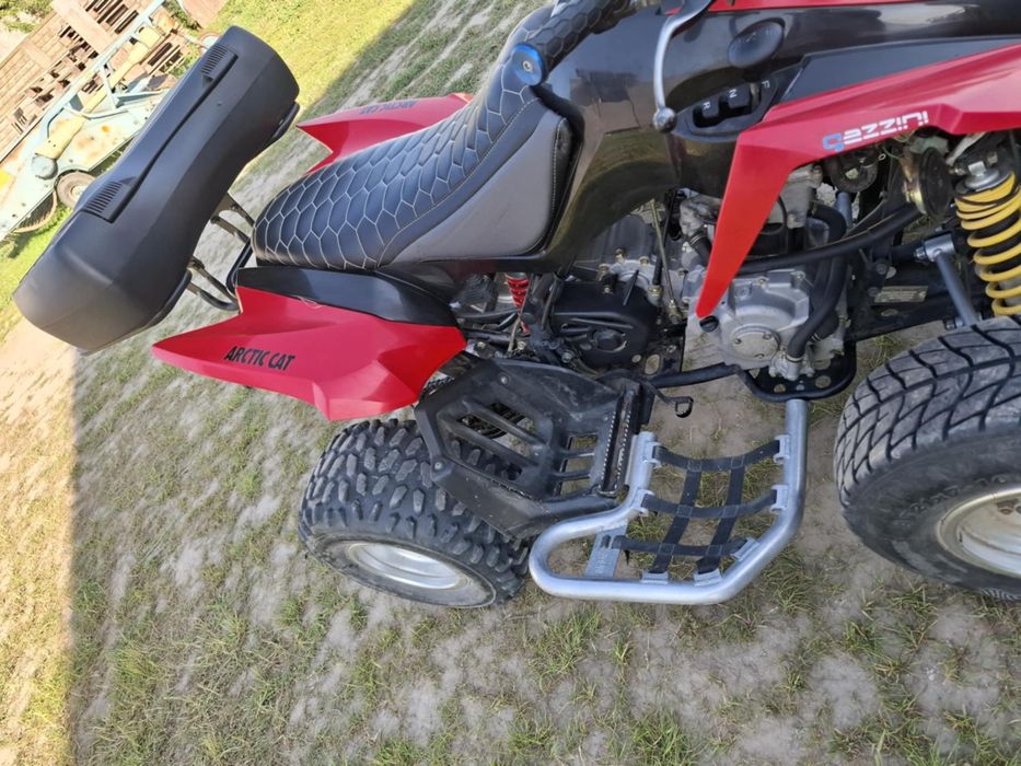 Quad Arctic cat 250