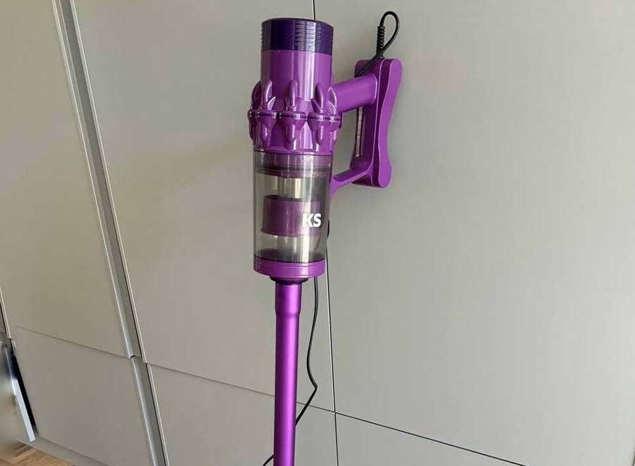 Пилосос ручний дротовий