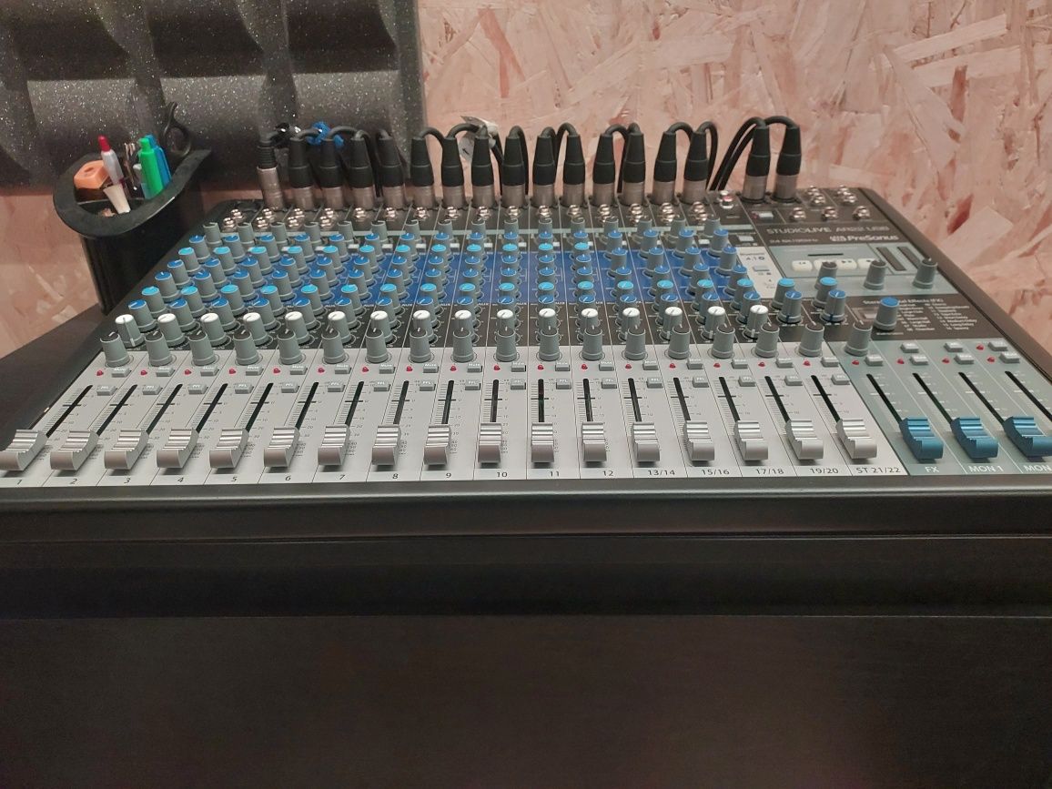 Mesa de Mistura Presonus StudioLive AR22