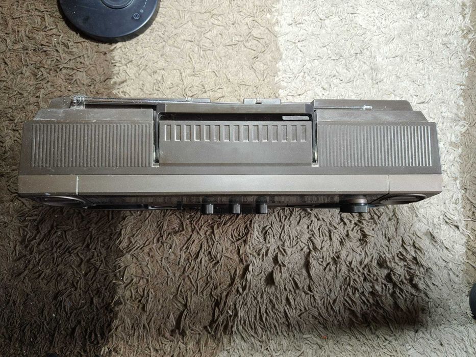 Radio magnetofon Sharp GF 5757