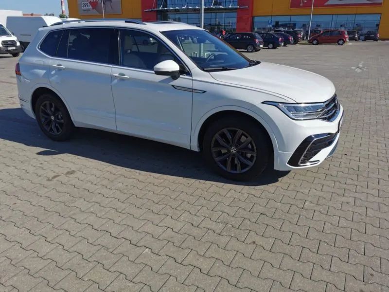 Volkswagen Tiguan Volkswagen Tiguan 2.0 TSI 4Motion 2024 r 2000 benzyna 7373 km
