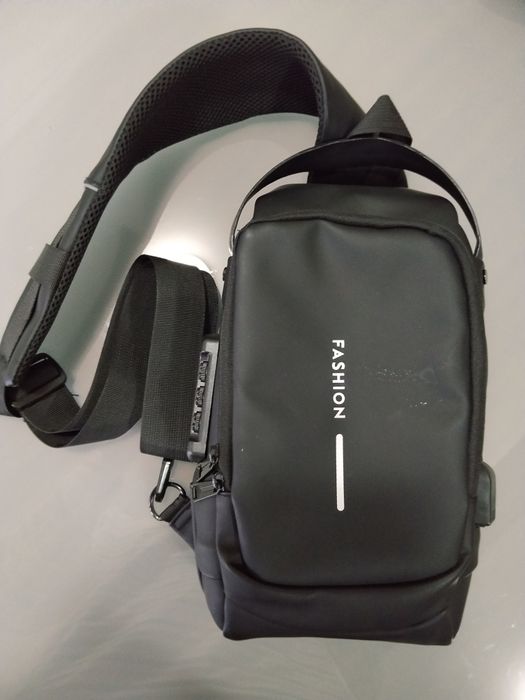 Bolsa de couro e outras