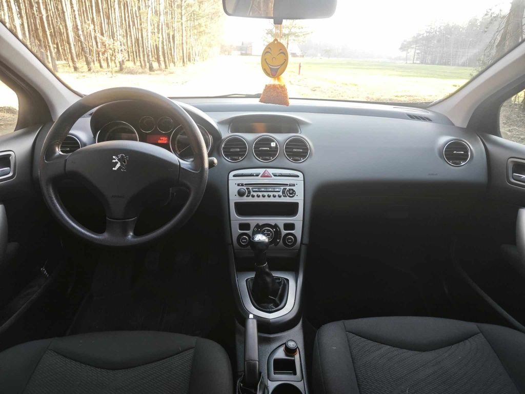 Peugeot 308 benzyna