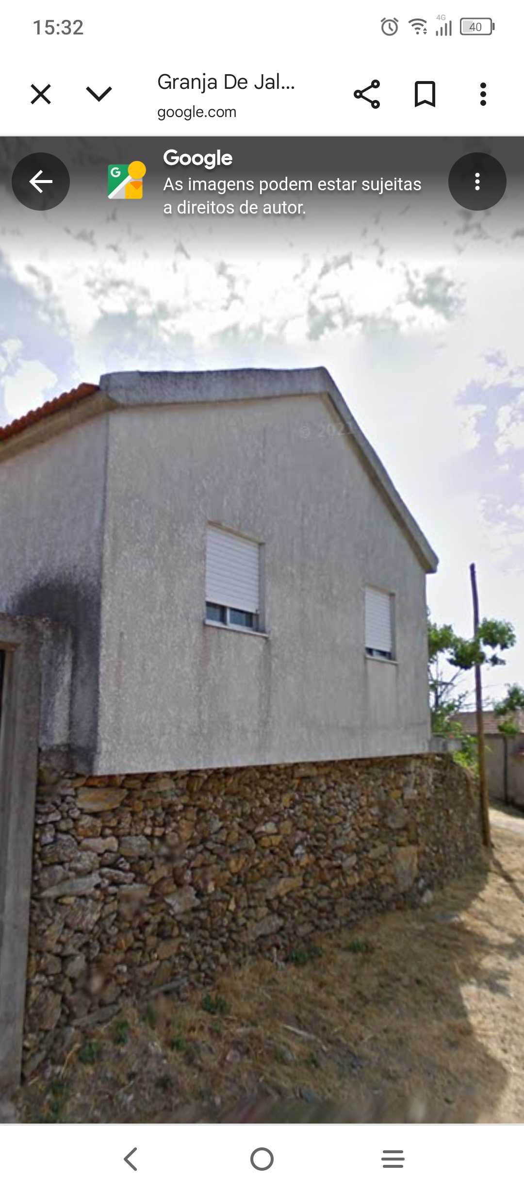 Moradia única ,  com ótima localização