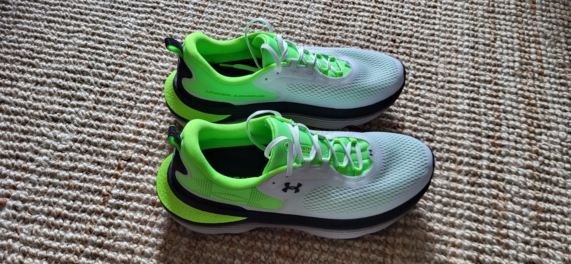 Under Armour Infinite Elite 2 buty do biegania rozmiar 47,5