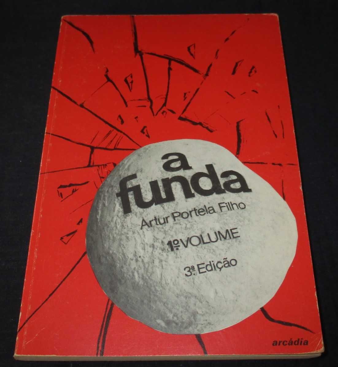 Livro A Funda 1º volume Artur Portela Filho