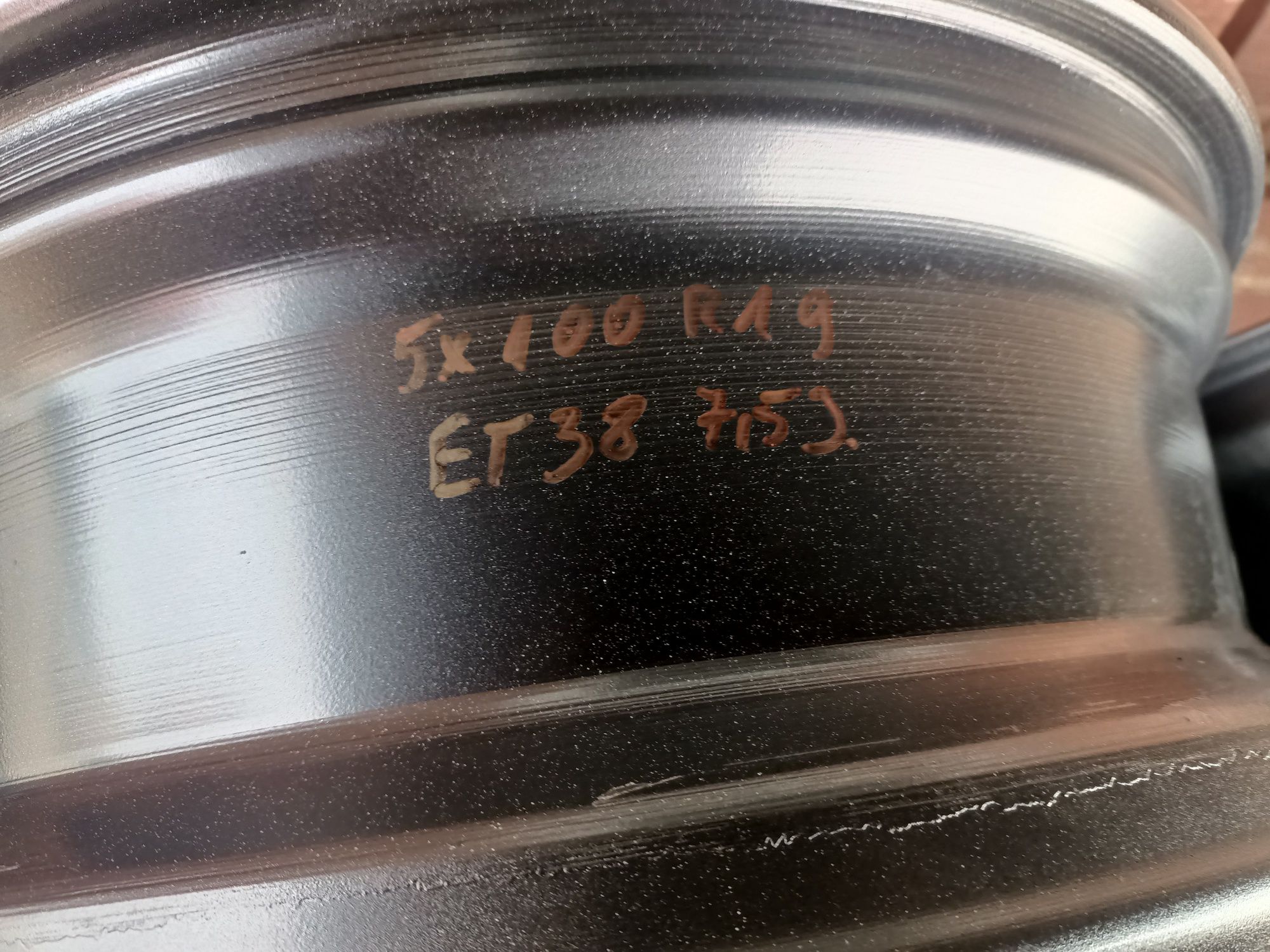 Felgi 5x100R19 Audi VW Subaru