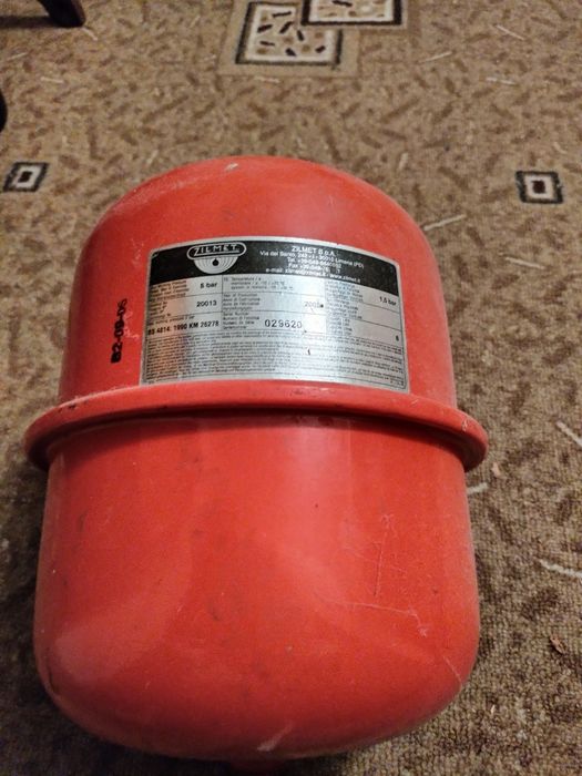 Расширительный бак