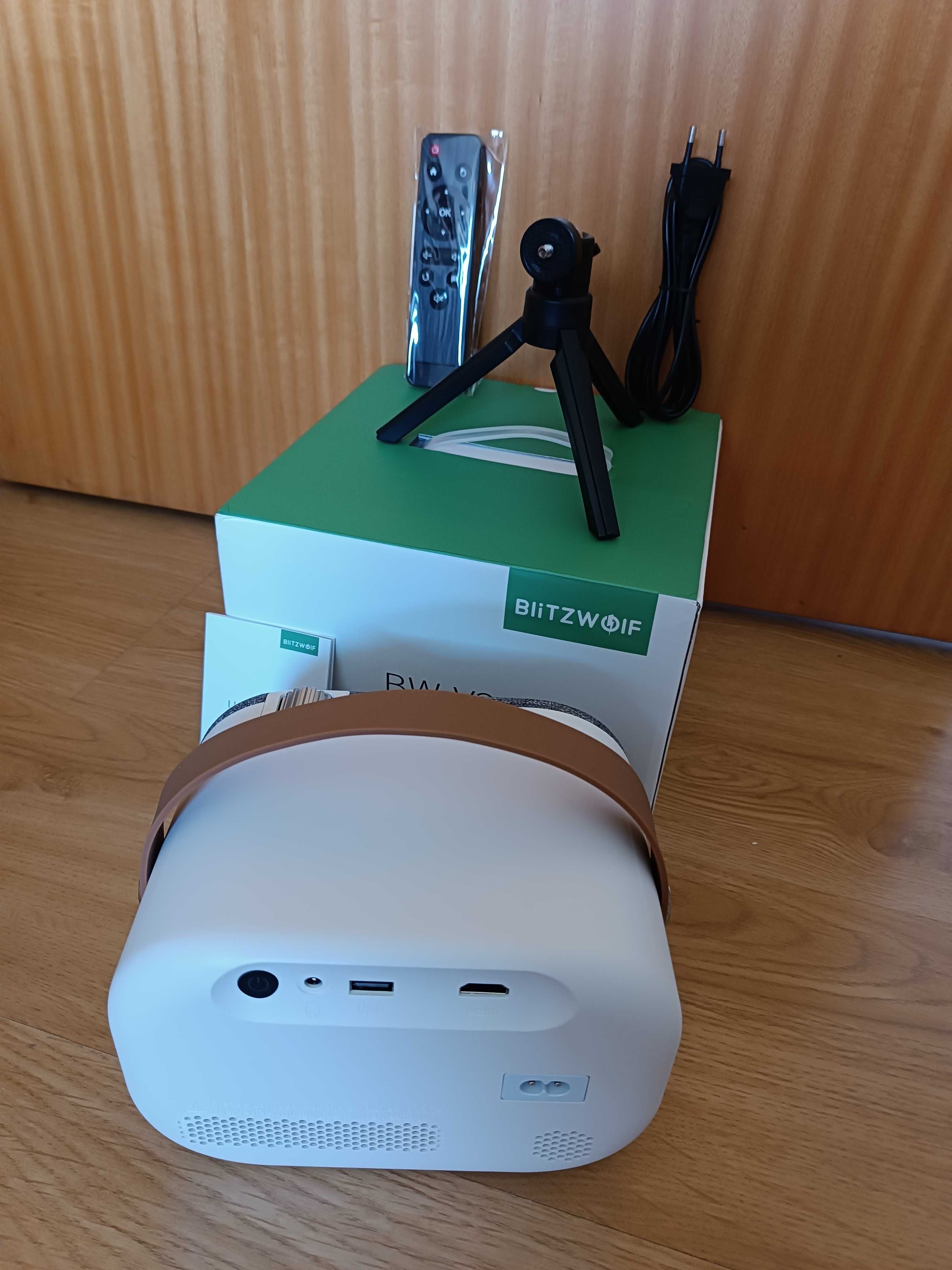 Projetor Android 5G / Blitzwolf / WiFi / 3300 Lumens/ 1080p (NOVO)