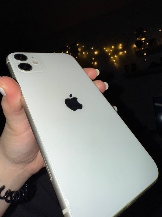 iPhone 11 biały 128GB